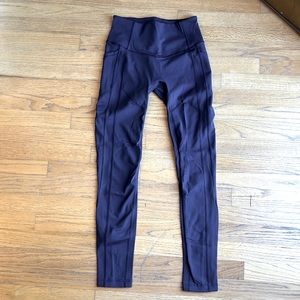 Lululemon navy leggings